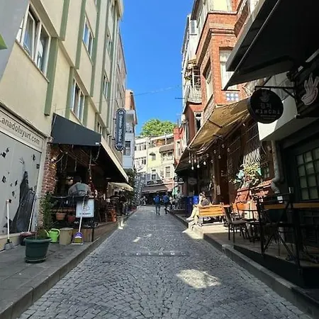 Daily Rent In Center Of Besiktas איסטמבול